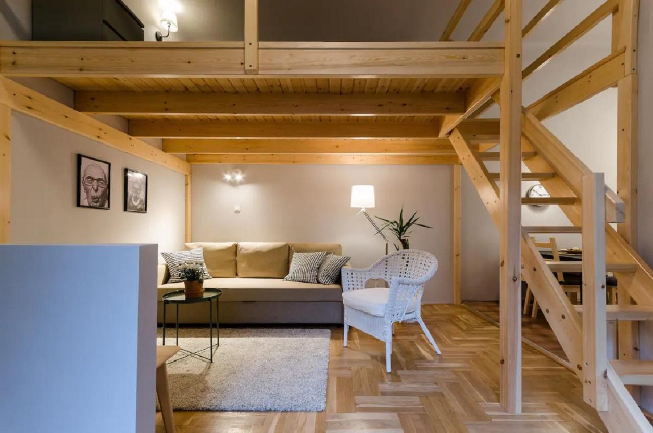 Sesame Wide Apartment Budapest Luaran gambar
