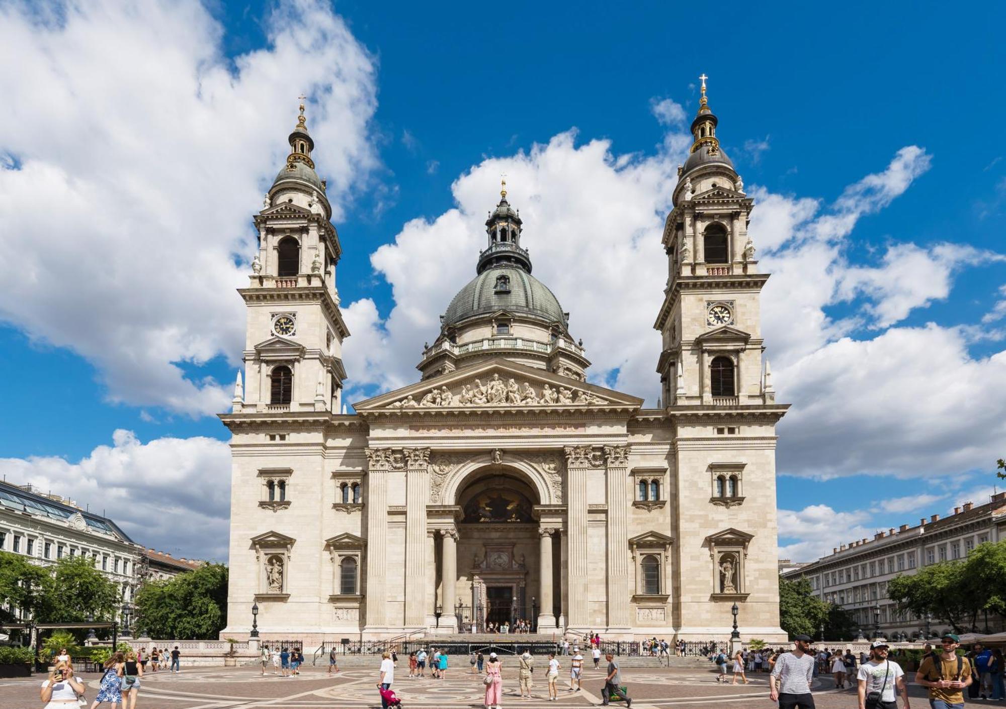 Sesame Wide Apartment Budapest Luaran gambar